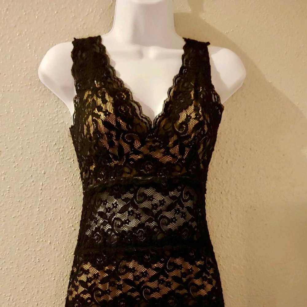 A’gaci Black Lace Dress Small